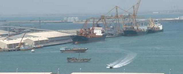 إغلاق ميناء سفاجا البحرى امام حركة الملاحة لسوء الأحوال الجوية