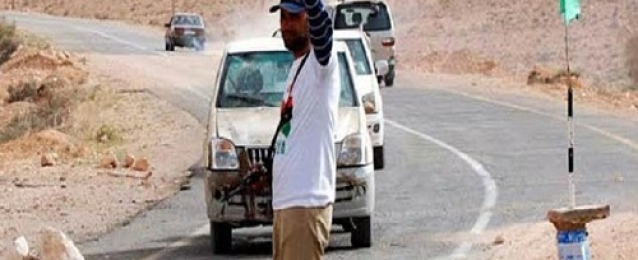 المخابرت الحربية بمطروح تنهي احتجاز 50 شاحنة مصرية شرق أجدابيا الليبية