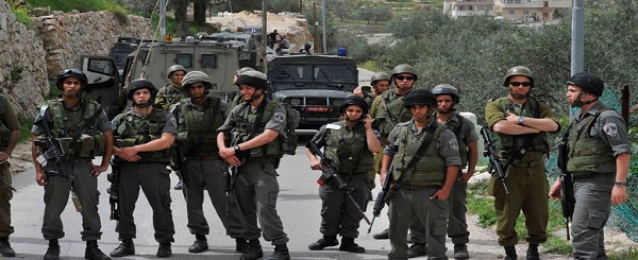 إصابة شاب فلسطينى برصاص الاحتلال الإسرائيلى جنوب نابلس