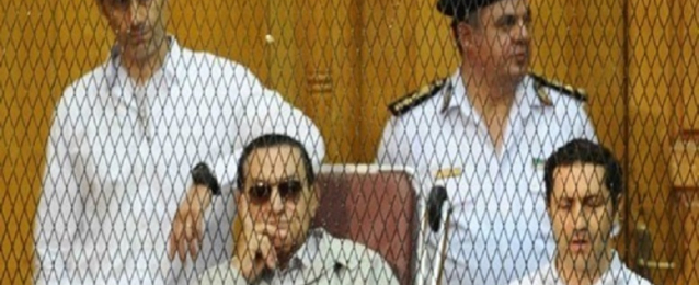 اليوم ..استئناف محاكمة مبارك ونجليه في “قضية القرن”