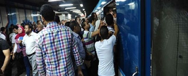 مترو الأنفاق : الخطوط الثلاثة تعمل حتى الثانية صباحا في شهر رمضان
