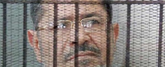 النيابة العامة تبدأ مرافعتها في محاكمة مرسي و14 من قيادات وأعضاء الإخوان بقضية “الاتحادية”