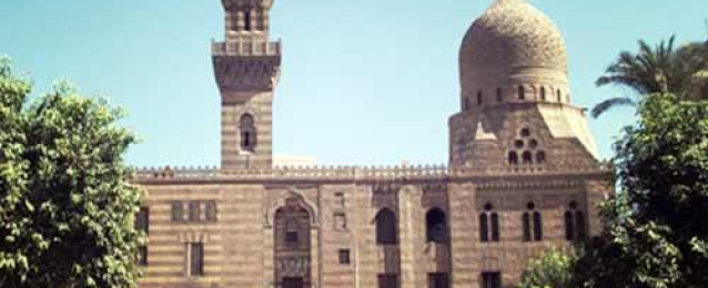 “الأوقاف” تضع ضوابط للاعتكاف بالمسجد الجامع وتحذر المخالفين