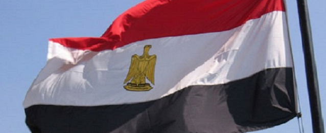 وزير التنمية المحلية: وضع علم مصر على جميع المصالح الحكومية والشركات الخاصة