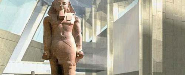 محلب يوجه بتشكيل لجنة لحصر المعوقات التى تواجه استكمال المتحف المصرى الكبير وتسويقه عالميا