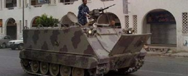 قوات حفتر تقصف مواقع لـ”أنصار الشريعة” في بنغازي