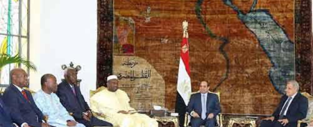 السيسي لرئيس وزراء مالي: مصر تتوجه نحو إفريقيا باعتبارها دائرة أساسية من دوائر السياسة الخارجية للقاهرة