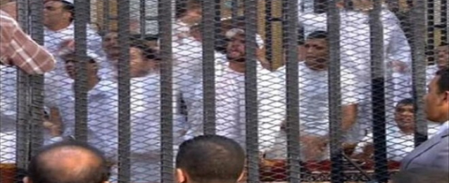 حكم بسجن 16 إخوانيا 18 سنة بتهمة تعطيل الاستفتاء على الدستور بالمنيا