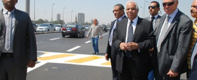 محافظ القاهرة : نعمل علي تنفيذ الخطة الموضوعة لإخلاء القاهرة من الباعة الجائلين