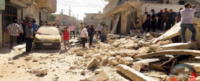 42 قتيلا بينهم 16 طفلا في غارات للطيران الحربي السوري بريف ادلب