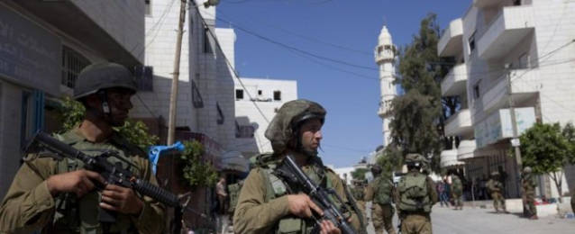 سؤولون: إحراق مسجد في الضفة الغربية
