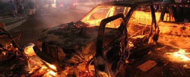 الشرطة: مقتل 15 شخصا في انفجار سيارة ملغومة بوسط بغداد