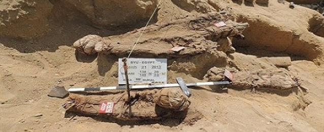 إكتشاف أكبر مقبرة في التاريخ في محافظة الفيوم