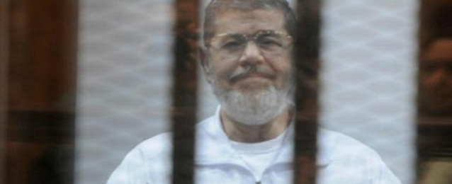 تأجيل محاكمة “مرسى” وقيادات الإخوان بـ”الهروب الكبير” لـ4 فبراير