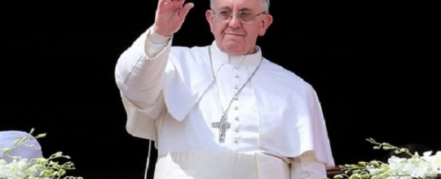 البابا فرنسيس يندد بإهانة الأديان