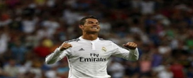 رونالدو يحافظ على لقب أفضل لاعب بالعالم في استفتاء عربي