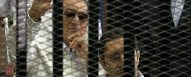 غدا.. محكمة النقض تنظر طعن مبارك ونجليه على حكم إدانتهم بقضية “القصور الرئاسية”