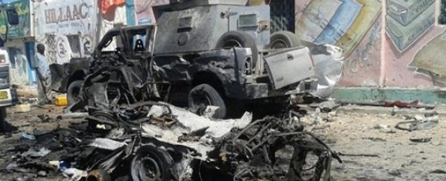 مقتل 7 على الأقل في هجوم على قاعدة عسكرية بالصومال