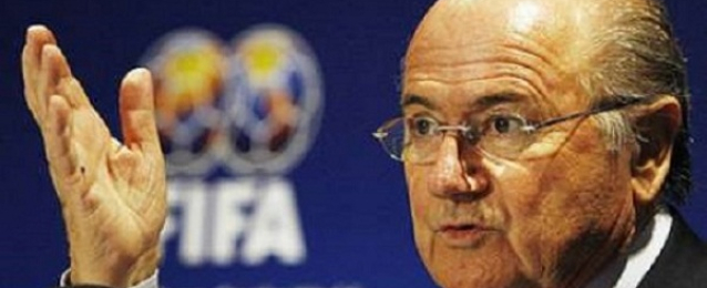 بلاتر يقترح إقامة نهائي كأس العالم 2022 في موعد أقصاه 18 ديسمبر