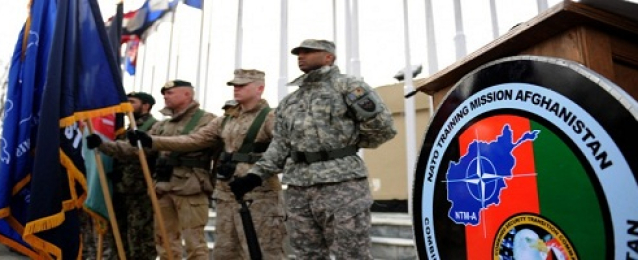 كارتر يعلن بقاء 10 آلاف من القوات الأمريكية في أفغانستان