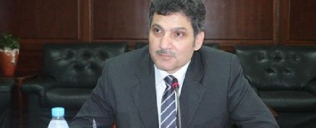 وزير الري يتفقد غدا مشروع سحارة قناة السويس الجديد