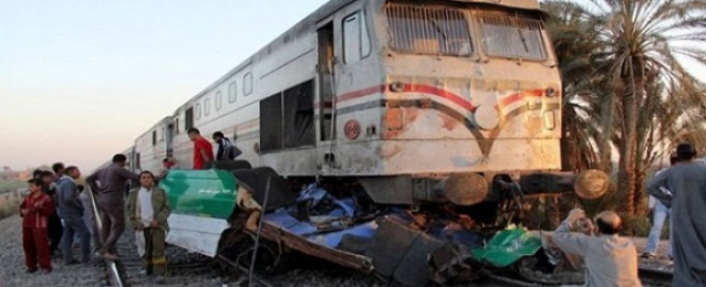 الصحة: وفاة 7 وإصابة 24 آخرين في حادث تصادم قطار بأتوبيس رحلات بالشروق