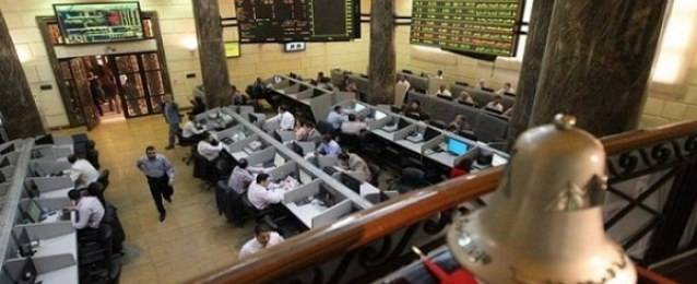 البورصة تتلون بالاخضر في مستهل التعاملات بدعم مشتريات المصريين