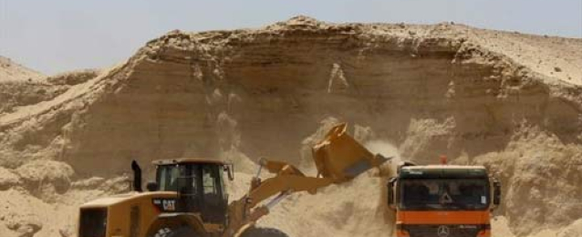 «الآثار»: توثيق أعمال حفر قناة السويس في كتاب تذكاري