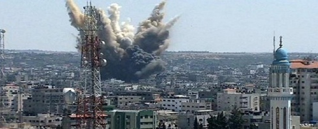 إسرائيل تشن غارة جوية على غزة