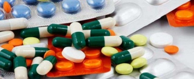 “المحاسبات” يطالب بمراجعة سياسة تسعير الدواء وإعادة تشغيل المصانع المتوقفة