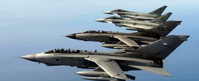 طائرات التحالف العربى تقصف مواقع عسكرية فى جبل عيبان اليمني