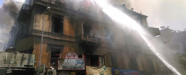 غرفة القاهرة التجارية تشكل لجنة لحصر حجم خسائر حريق “الفجالة”