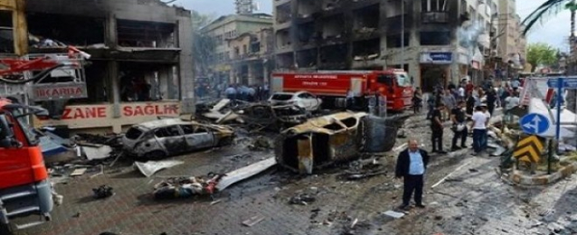 هجوم بالقنابل على مقر حزب العدالة والتنمية بتركيا يسفر عن مقتل نقيب وإصابة 5 جنود بالجيش