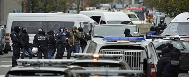 الشرطة البلجيكية تبدأ حملة مداهمات واسعة النطاق في “مولنبيك” ببروكسل