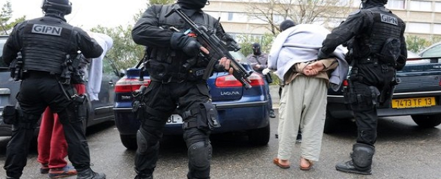 فرنسا تحدد هوية الانتحاري الثالث في الهجوم الإرهابي على مسرح “باتاكلان”
