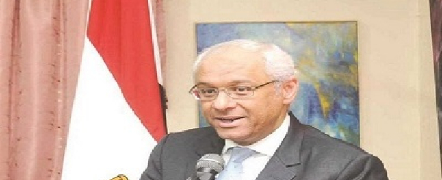 سفير مصر: فرص أمام الشركات المصرية لدخول السوق الكويتي