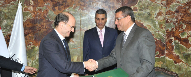 بالصور .. اتفاق تعاون مصري أسباني في السكك الحديدية وإنشاء خطوط فائقة السرعة