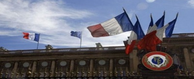 بدء التصويت في فرنسا لاختيار مرشح اليمين للانتخابات الرئاسية 2017