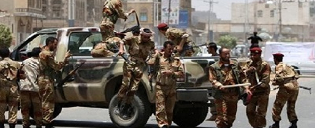 قوات الجيش اليمني تحبط هجوما للقاعدة على ميناء المكلا