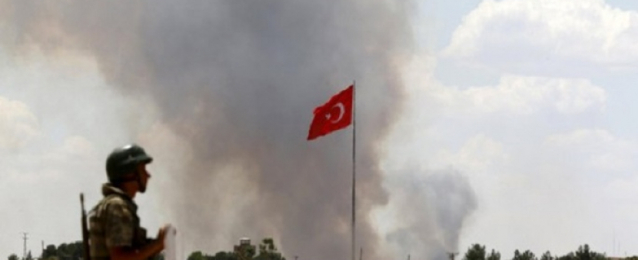 تركيا تعلن قتل 104 من مقاتلى “داعش”فى غارات وقصف برى