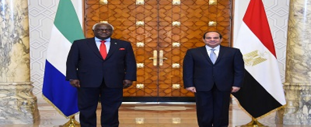 بالصور.. الرئيس السيسي يستقبل رئيس جمهورية سيراليون‏