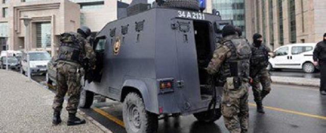 الشرطة التركية تعتقل 5 اشخاص حاولوا اقتحام القنصلية الإسرائيلية بإسطنبول