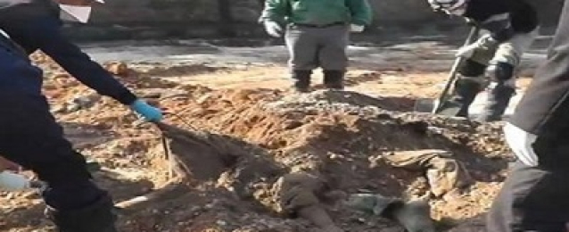 العثور على مقبرة جماعية تضم 12 جثمانا لجنود بقوات الجيش الليبي