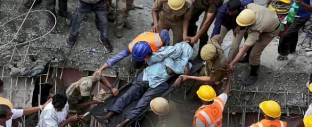 قتيلان و 20 مفقودا يرجح مقتلهم بعد انهيار جسر في الهند