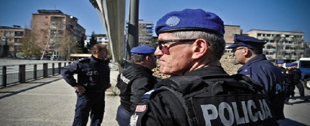 ضبط 6 أشخاص يشتبه فى تورطهم بهجوم بقذيفة على مبنى البرلمان في كوسوفو