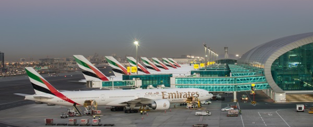 تعليق كل الرحلات المغادرة من مطار دبي الدولي بعد حادث الطائرة