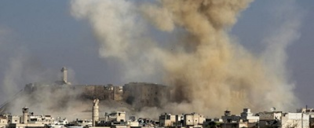 مقتل 10 مدنيين جراء غارات جوية على حي المرجة بمدينة حلب السورية