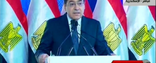 وزير البترول: مجمع إيثيدكو للبتروكيماويات مصرى 100% ويوفر 10آلاف فرصة عمل