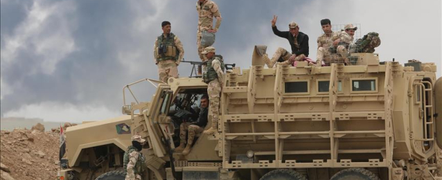 القوات العراقية تبدأ اقتحام مطار الموصل ومعسكر الغزلاني