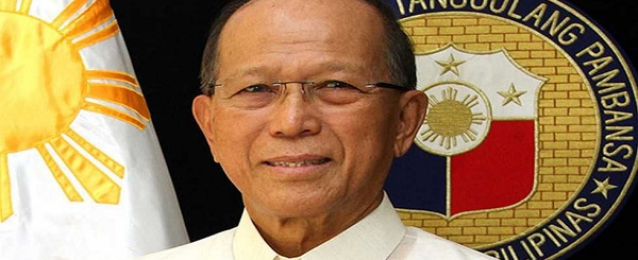 وزير الدفاع الفلبيني يؤكد أن الجيش يستطيع الاستغناء عن المساعدات الأمريكية